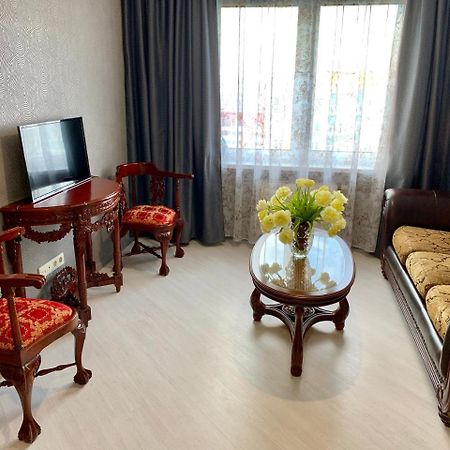 Nataly Apartments 3 Kiev Luaran gambar